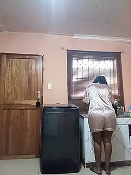 Snapshot of freakynyashXxXx chatting on March 2026 05:45:01 AM freakynyashXxXx online show from March 2026 05:45:01 AM