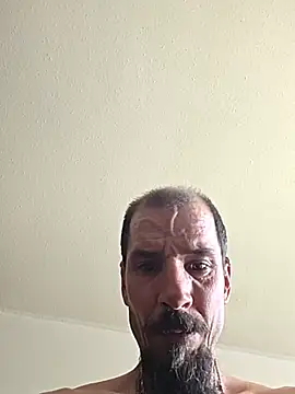 Snapshot of Ti-Pig chatting on June 2026 06:31:01 PM Ti-Pig online show from June 2026 06:31:01 PM