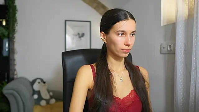 oliviiia  cruz online show from October 2025 01:14:01 PM