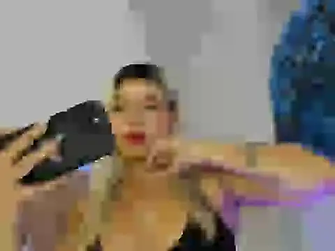 Snapshot of naomi_sanz chatting on April 2026 04:59:02 AM naomi sanz online show from April 2026 04:59:02 AM