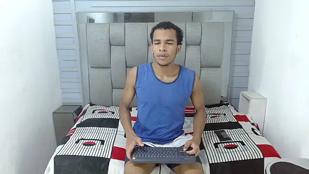 aston xvera online show from September 2025 08:30:01 PM