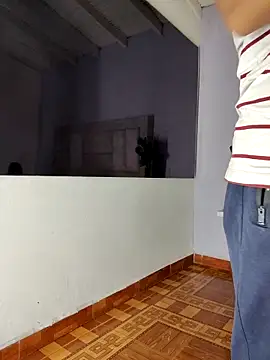 aston xvera online show from September 2025 07:17:02 PM