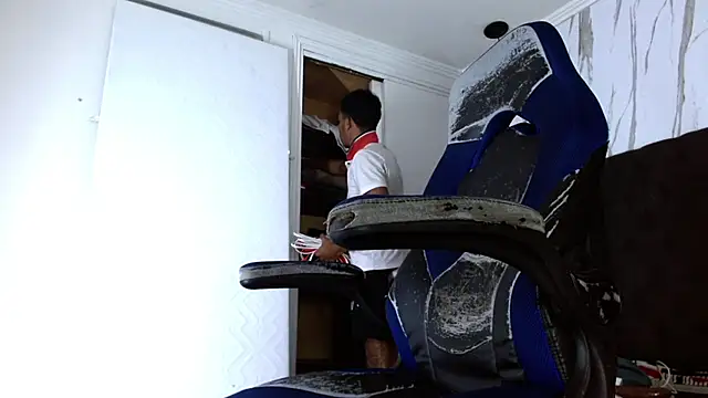 aston xvera online show from October 2025 03:20:02 AM