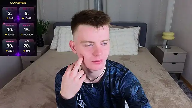 happy de1mos online show from October 2025 09:24:01 PM