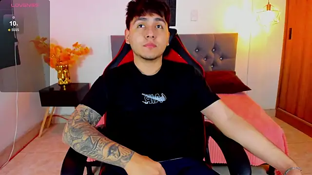 Nicolas James Sc online show from February 2026 12:50:02 PM