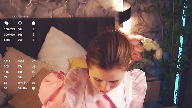 LynHillaire online show from April 2026 12:44:02 PM