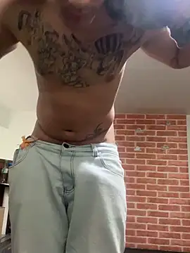 Snapshot of condenovin chatting on September 2025 04:20:02 PM condenovin online show from September 2025 04:20:02 PM