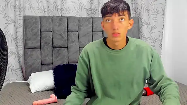 Maikol Ortiz online show from November 2025 11:24:02 AM