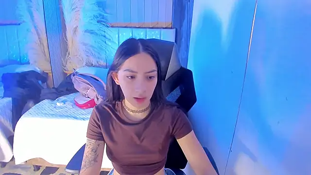 AlliceCopper online show from April 2026 02:34:01 PM