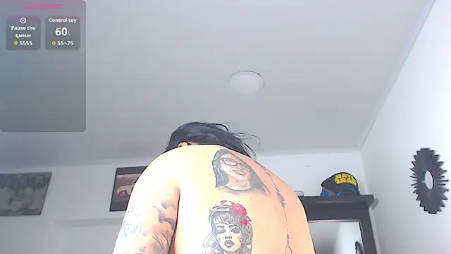 Vicky hotmilf online show from April 2026 11:11:02 AM