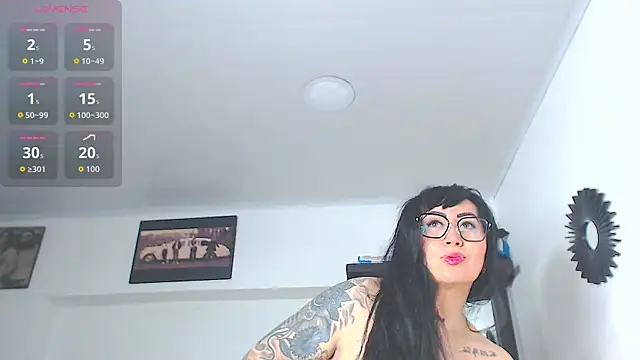 Vicky hotmilf online show from June 2026 11:09:01 AM