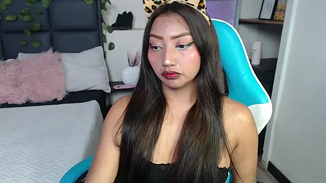 Isabella Diamon online show from January 2026 02:36:02 AM