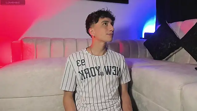 mhatias  online show from April 2026 04:54:01 AM