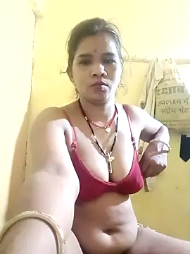 Snapshot of Jaya_Iyer chatting on May 2026 01:33:02 AM Jaya Iyer online show from May 2026 01:33:02 AM