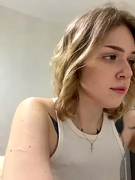 elliss  online show from November 2025 03:45:01 PM