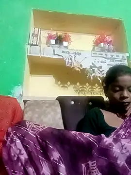 Hema4545 online show from October 2025 07:11:01 PM