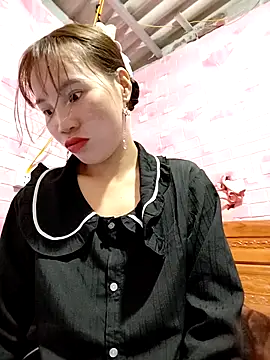 Tin tanny online show from February 2026 12:52:02 AM