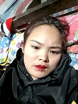 xinhxinhcute online show from January 2026 01:40:01 AM