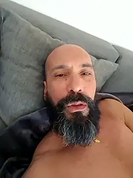 Latinox79 online show from April 2026 01:35:02 PM