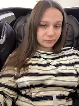 MiniVi online show from September 2025 04:46:02 AM