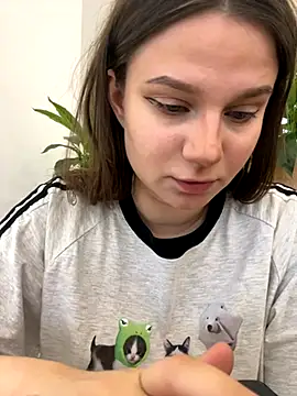 MiniVi online show from September 2025 05:34:02 AM