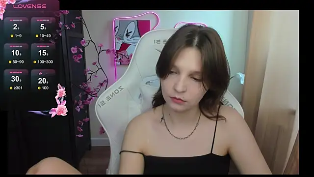 Snapshot of AudreyyKim chatting on April 2026 08:17:01 AM AudreyyKim online show from April 2026 08:17:01 AM