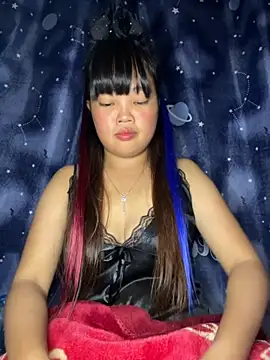 Snapshot of delwyn- chatting on October 2025 03:24:02 PM delwyn- online show from October 2025 03:24:02 PM