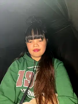 Snapshot of delwyn- chatting on November 2025 01:54:02 PM delwyn- online show from November 2025 01:54:02 PM