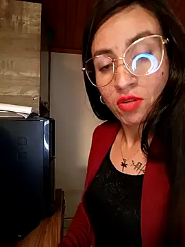 Snapshot of ERIKA__29 chatting on September 2025 02:19:01 PM ERIKA 29 online show from September 2025 02:19:01 PM