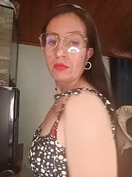 Snapshot of ERIKA__29 chatting on October 2025 12:03:02 PM ERIKA 29 online show from October 2025 12:03:02 PM