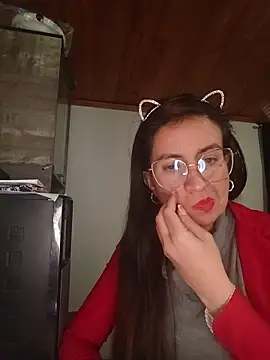 Snapshot of ERIKA__29 chatting on October 2025 12:04:02 PM ERIKA 29 online show from October 2025 12:04:02 PM