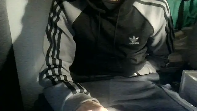 Snapshot of juju78jujuu chatting on October 2025 04:35:02 AM juju78jujuu online show from October 2025 04:35:02 AM