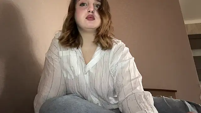 IvyGlimpse online show from September 2025 10:26:01 AM