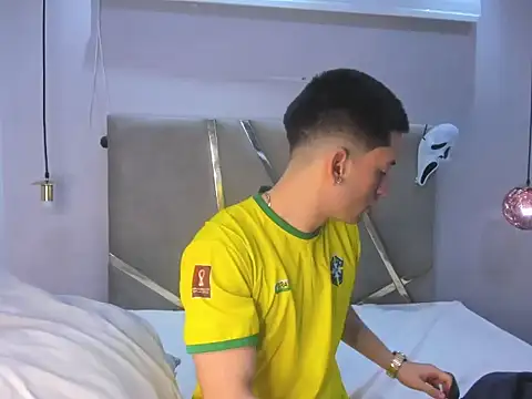 HunterHeat  online show from October 2025 11:55:02 AM