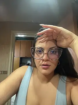 alilith online show from December 2025 08:38:02 PM