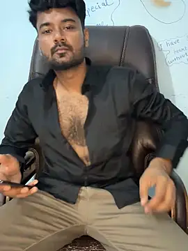 Snapshot of MeekBatgirl chatting on October 2025 03:08:02 PM MeekBatgirl online show from October 2025 03:08:02 PM