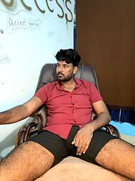 MeekBatgirl online show from November 2025 05:57:02 PM