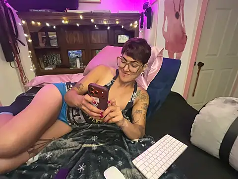 kinkycanner online show from March 2026 06:08:01 AM