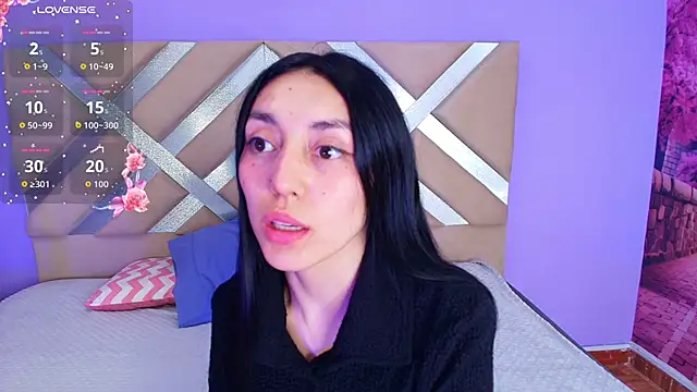 Laia and Damian online show from September 2025 07:49:01 PM