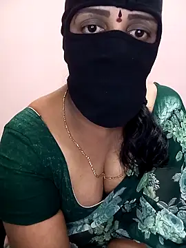 Snapshot of Mee_harini-telugupilla chatting on May 2026 05:25:01 AM Mee harini-telugupilla online show from May 2026 05:25:01 AM