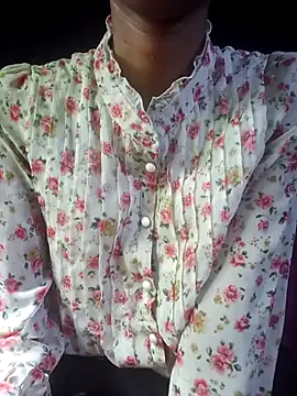 BunnyBloom25 online show from April 2026 06:52:01 AM