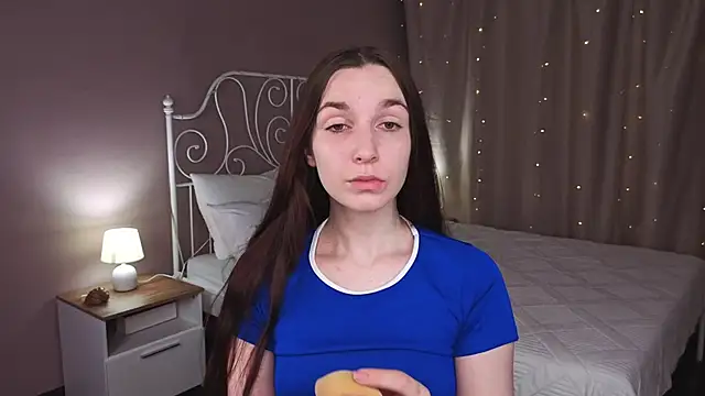 Miss   Eva online show from October 2025 12:08:01 AM