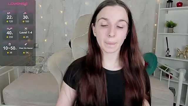 Miss   Eva online show from October 2025 12:09:01 AM