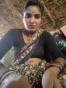 Snapshot of LUCKY_cut chatting on October 2025 07:48:01 AM LUCKY cut online show from October 2025 07:48:01 AM