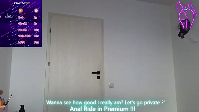 crystalxx18 online show from November 2025 09:41:01 AM