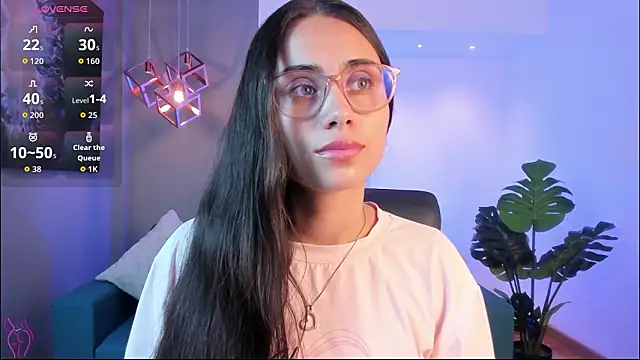 sofiapalacioss online show from March 2026 06:48:01 PM