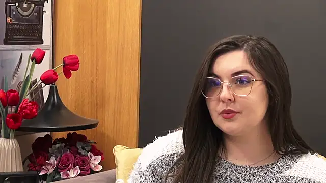 Mia Swano online show from April 2026 01:52:02 AM