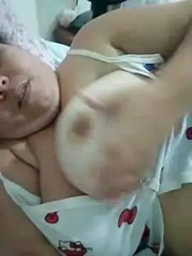 Katherine25 online show from March 2026 01:37:01 PM