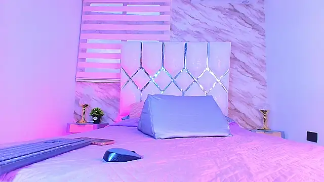 collet 1 online show from April 2026 01:12:02 PM