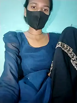 Pooja cute online show from October 2025 07:00:01 PM